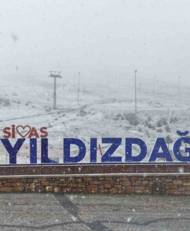 yildiz-dagi-beyaz-gelinligini-giydi-kayak-merkezi-havadan-goruntulendi-Ymx2Xjfm.jpg