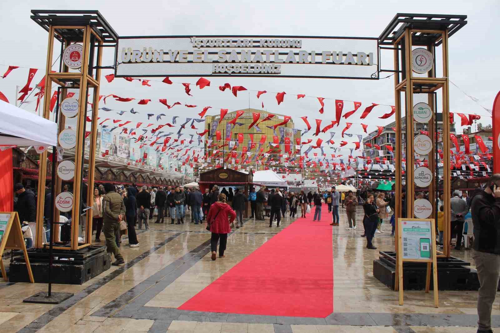 yilin ilk fuari aydinda kapilarini acti 3 L722jpjY