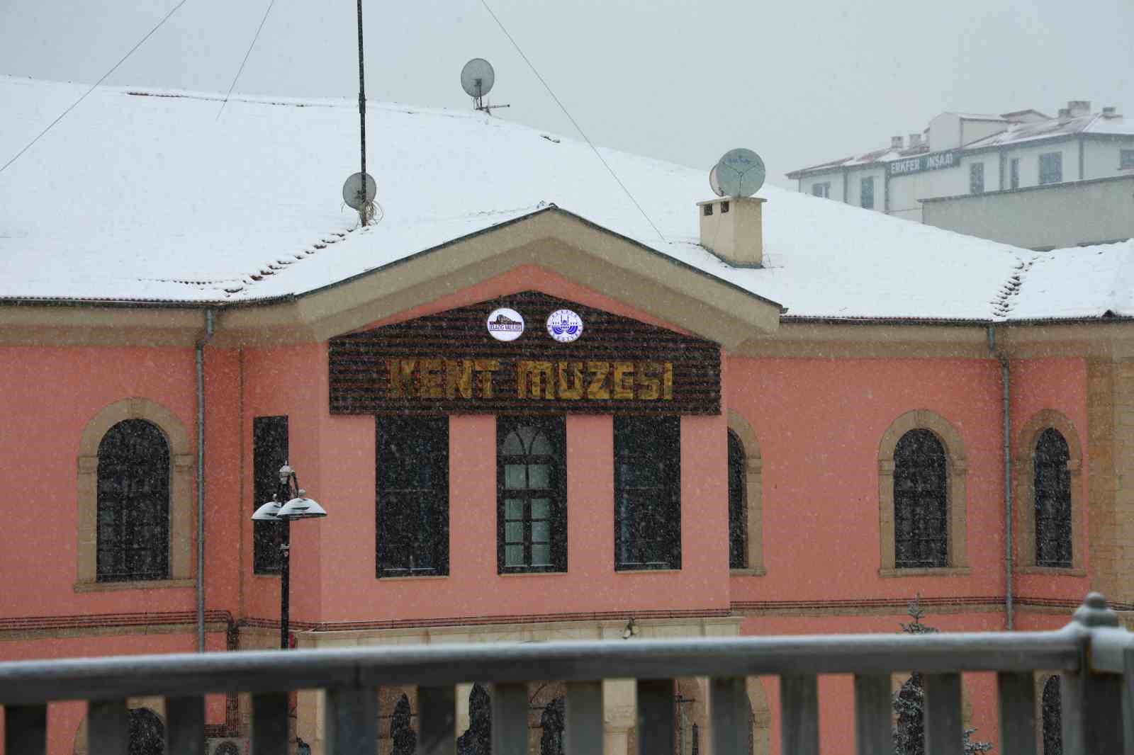 yilin son gununde elazig beyaza burundu 9 Oh5dCcfa