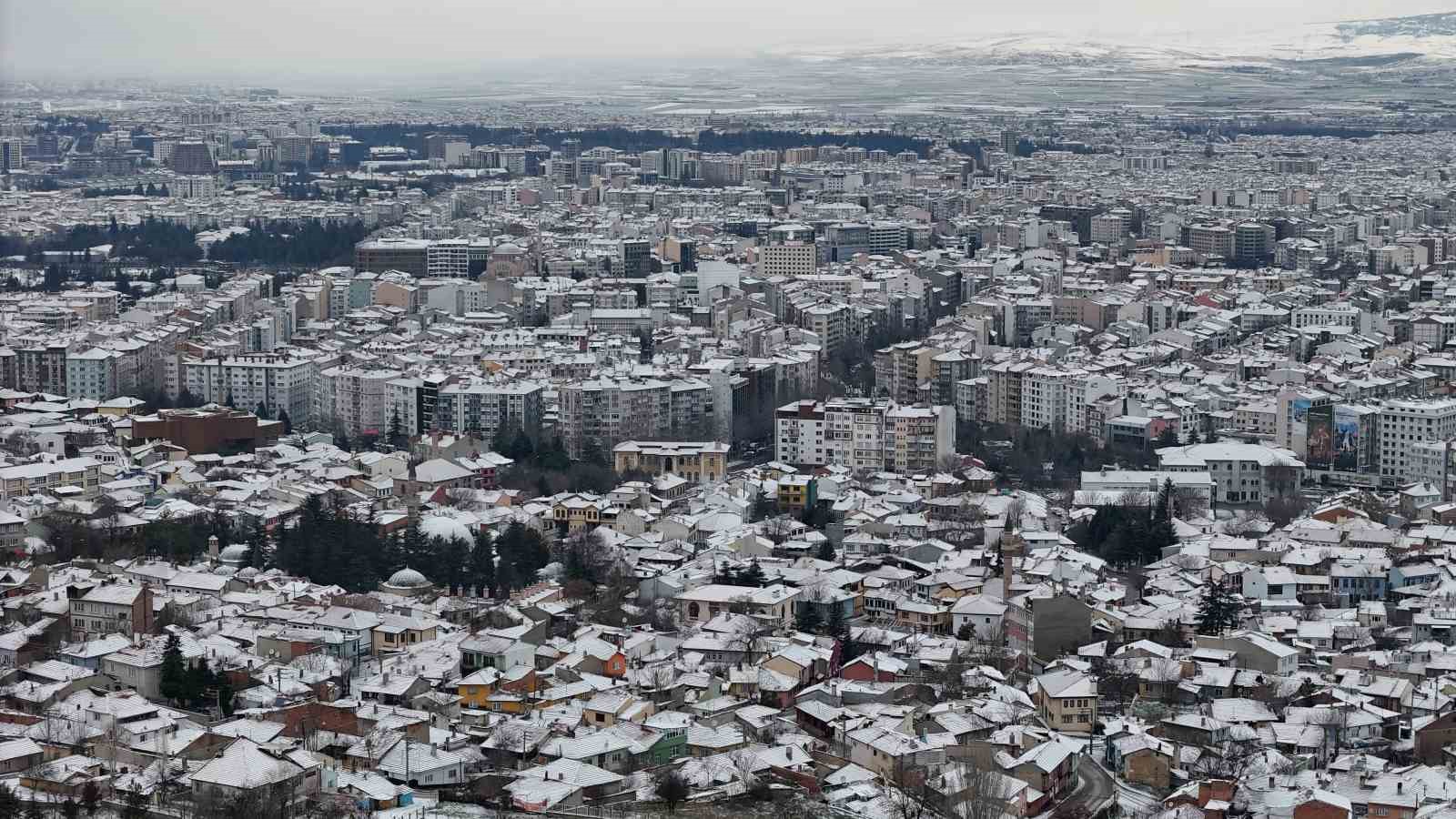 yilin son kari eskisehiri beyaza burudu 8 HKIJr8Th