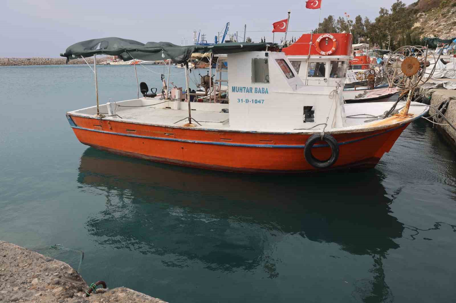 yillarin kaptanindan amator balikcilara firtinada denize acilmayin cagrisi 3 amtB5GCg