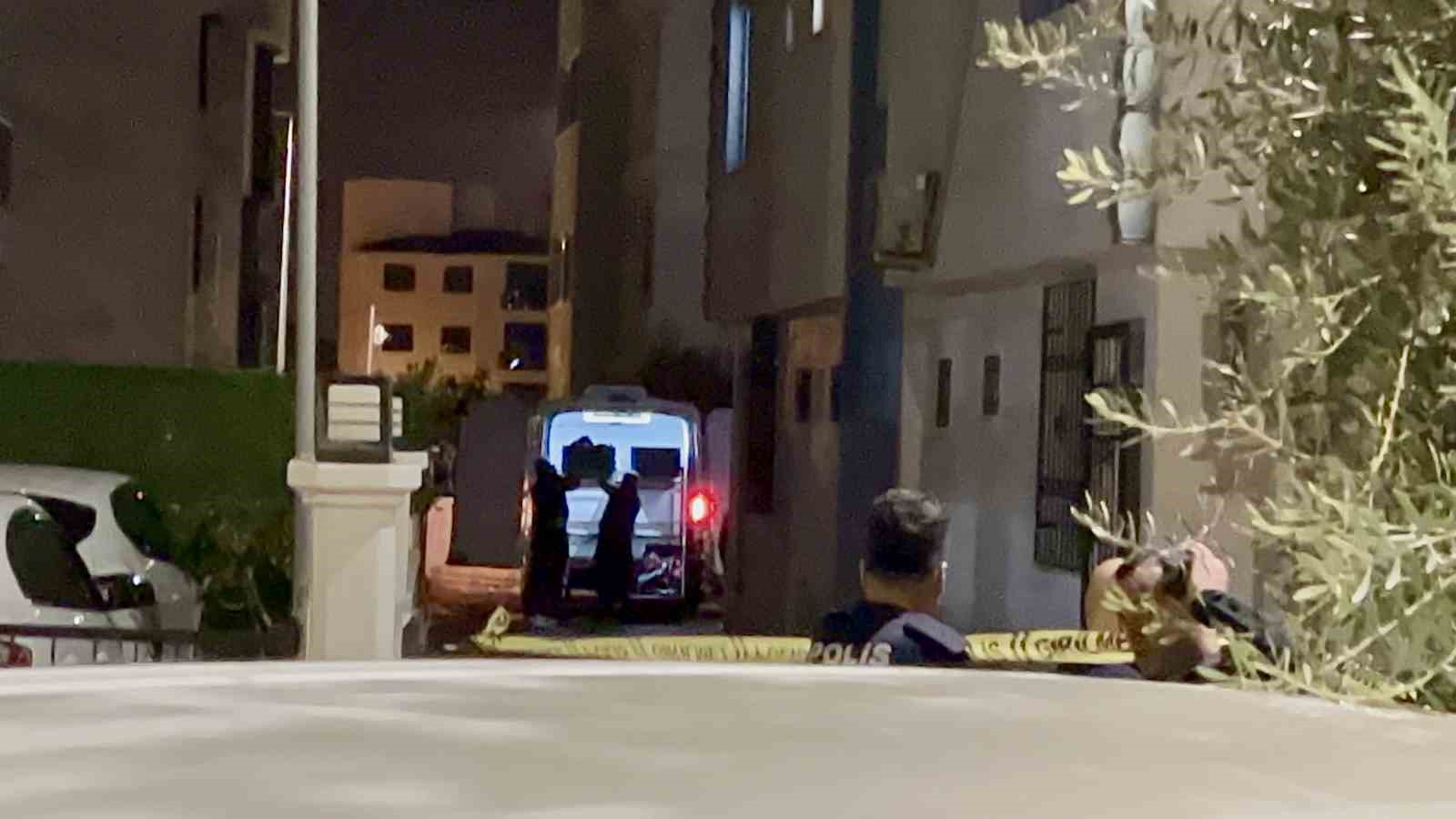 yillik izindeki polis memuru dehset sacti esi ve 2 kizini oldurdu 9 3V3d6vF6