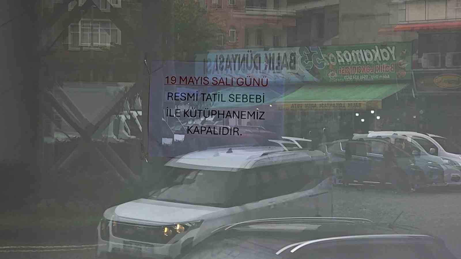 yks adaylari resmi tatilde kutuphane magduriyeti yasadi 4 utwMu7Z5