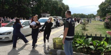 yksde-son-dakika-yarisi-kimi-saniyelerle-yetisti-kimi-kapida-kaldi-kPRfRCGu.jpg