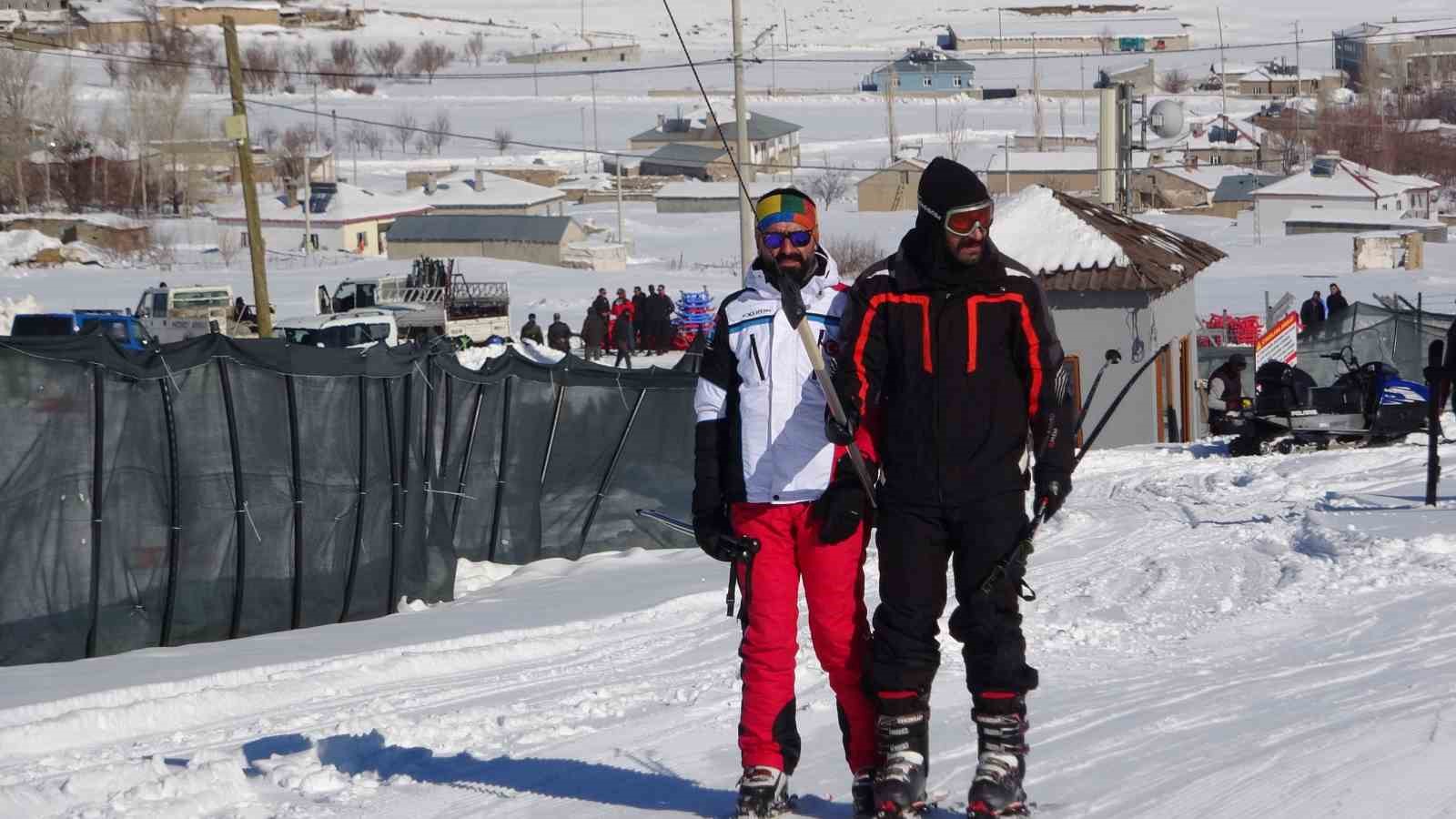 yogun kar yagisi abali kayak merkezini yeniden hareketlendirdi 6 GBalKlPc