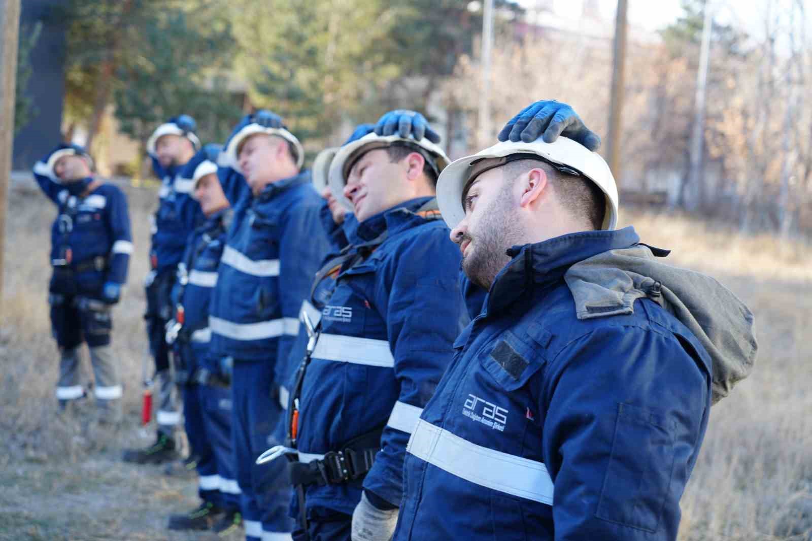 yogun kis sartlarina zorlu parkurda hazirlaniyorlar 2 Aunfb6km