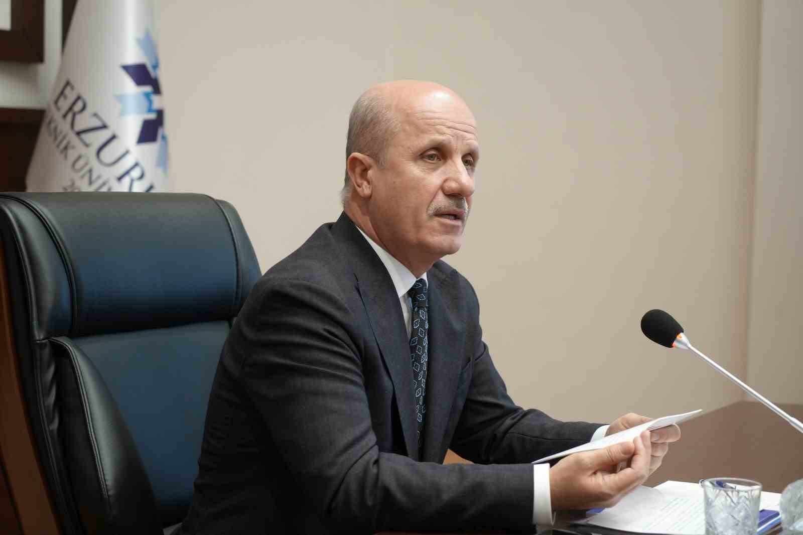 YÖK Başkanı Özvar: "Halktan kopuk, bulunduğu toplumun ihtiyaçlarını dikkate almayan bir üniversite anlayışı yok" 5 yok baskani ozvar halktan kopuk bulundugu toplumun ihtiyaclarini dikkate almayan bir universite anlayisi yok