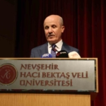 yok-baskani-ozvar-mezuniyet-bir-son-degil-hayat-boyu-ogrenmenin-yeni-baslangicidir-uMCFHnGF.jpg