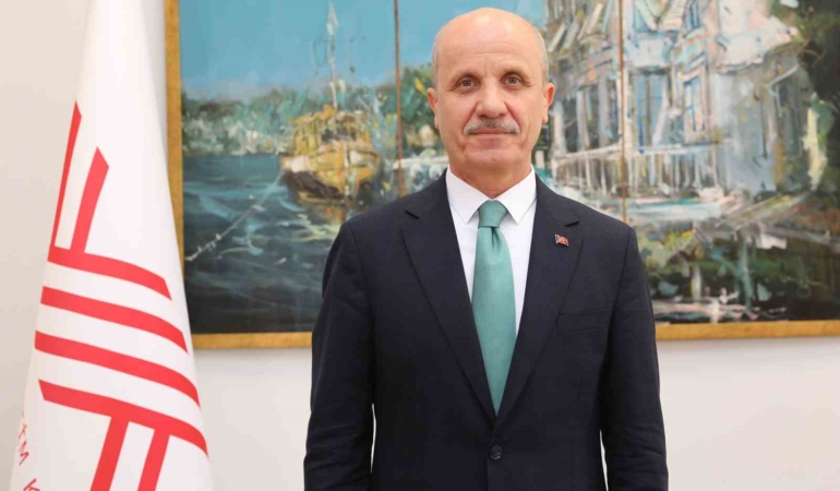 yok-baskani-ozvar-turkiyenin-yarinlarini-insa-edecek-siz-genclerimize-guveniyoruz-QEh6J9l9.jpg