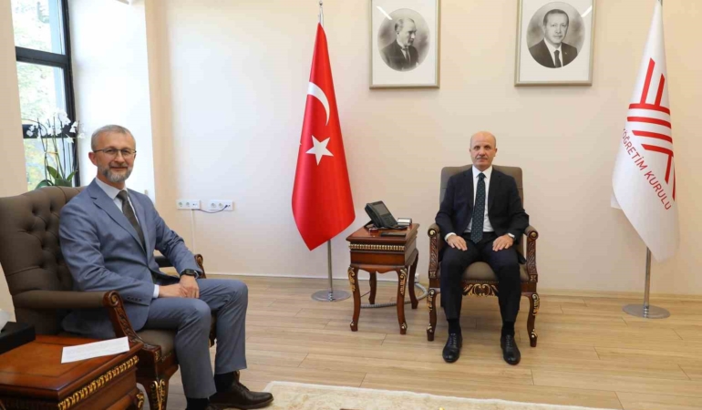 yok-baskani-ozvar-ukraynanin-ankara-buyukelcisi-dzhelialovu-kabul-etti-jYybFnlc.jpg