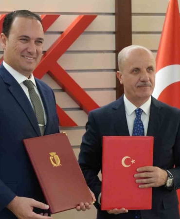 yok-baskani-prof-dr-ozvar-yok-olarak-son-yillarda-turk-universitelerinin-uluslararasilasmasini-en-onemli-VQuJCIMg.jpg