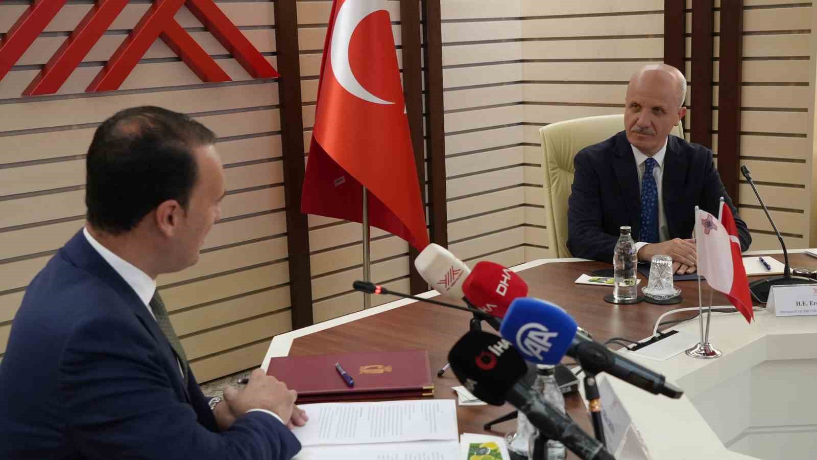 YÖK Başkanı Prof. Dr. Özvar: "YÖK olarak son yıllarda Türk üniversitelerinin uluslararasılaşmasını en önemli önceliklerimizden biri haline getirdik" 5 yok baskani prof dr ozvar yok olarak son yillarda turk universitelerinin uluslararasilasmasini en onemli dRwJ44yQ