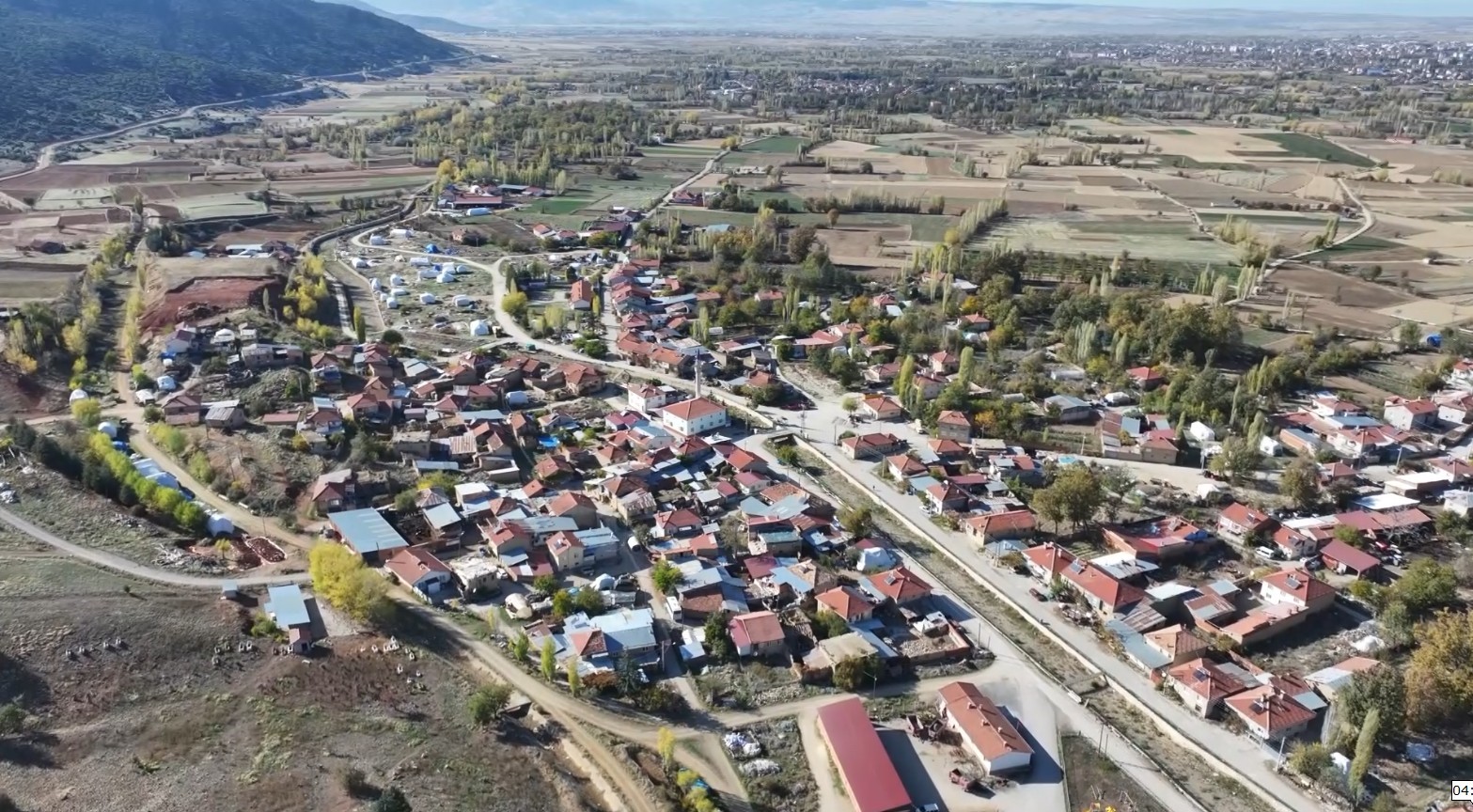 Yokluk içinde yaşadığı evde yapılan düzenlemeler Keziban teyzenin yüzünü güldürdü 9 yokluk icinde yasadigi evde yapilan duzenlemeler keziban teyzenin yuzunu guldurdu 5 hS7E7JIp
