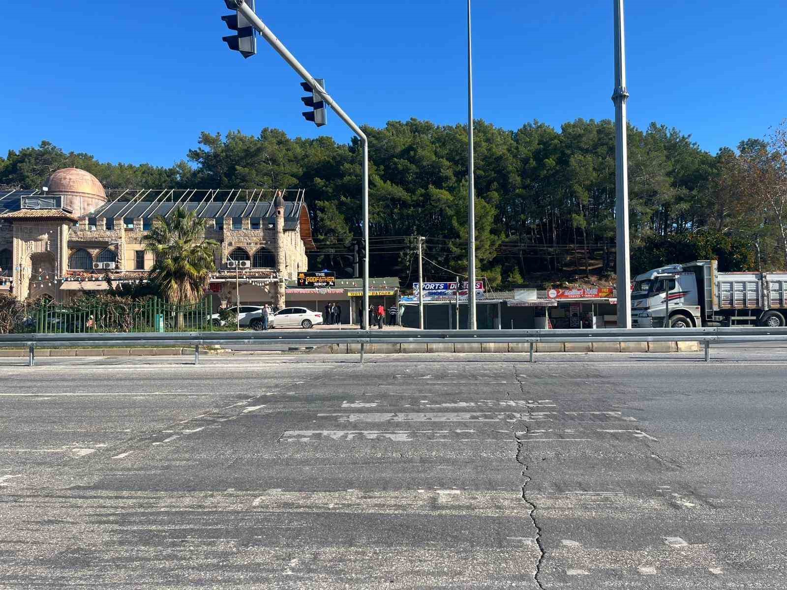 yol ve kavsak duzenlemesinde musteri kaybi endisesi esnafi sokaga doktu 5 jTzyly2w