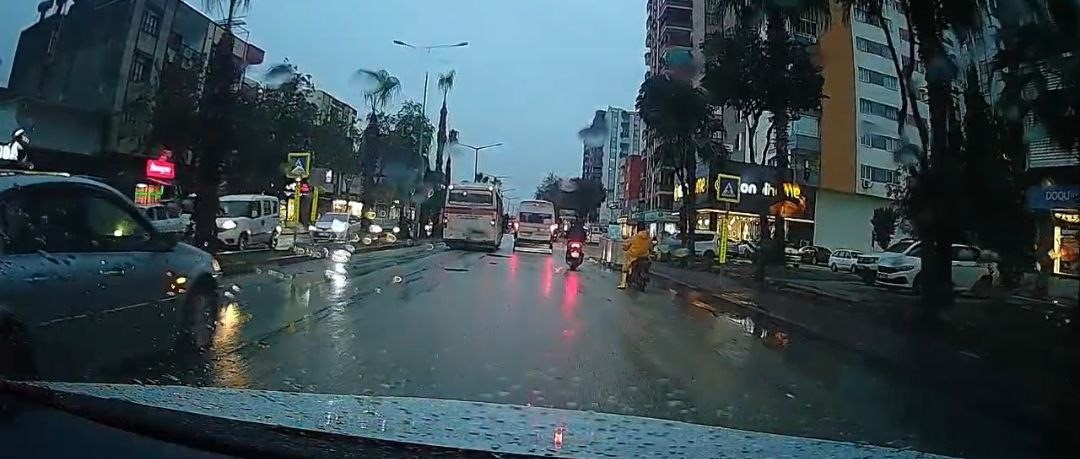 Yol verme kavgasında sürücülere ceza kesildi birinin ehliyetine de el konuldu 6 yol verme kavgasinda suruculere ceza kesildi birinin ehliyetine de el konuldu 2 N5p748mZ
