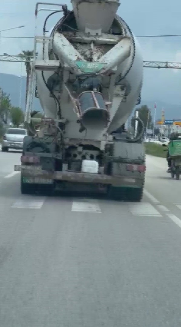 yola beton doke doke ilerleyen beton mikserine ceza 3 wMfMRReK