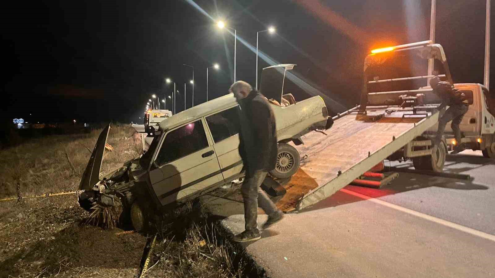 yola firlayan domuza carpan otomobil surucusu hayatini kaybetti 0 N74swSnr
