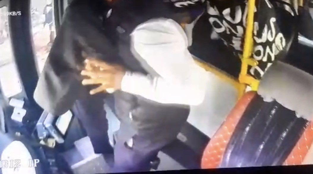 yolcu ile tartisan halk otobusu soforune meydan dayagi 2