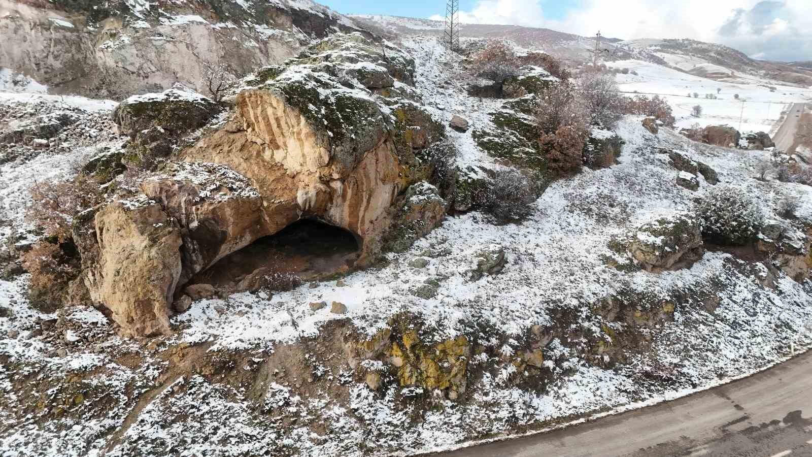 yolcularin dinlendigi kara magaranin ismi degisse de izleri kaldi 0 XuATncYd