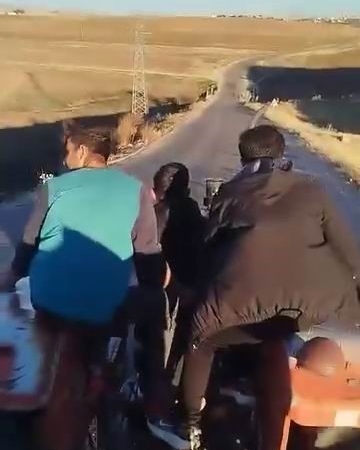 yolculuklarini-cekmek-isterken-kendi-kazalarini-kaydettiler-Srgudj2g.jpg