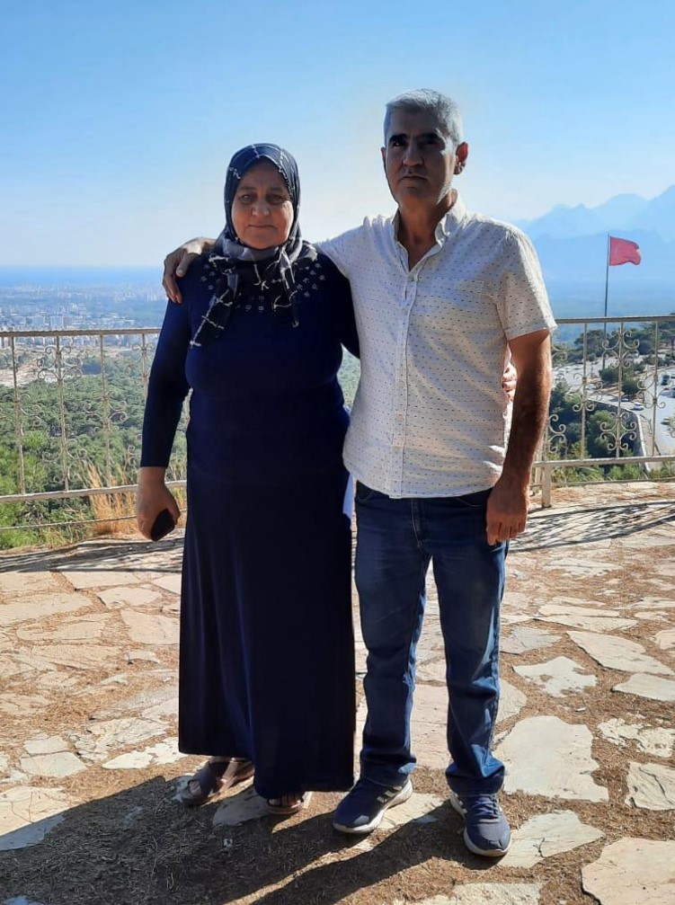 yolda yururken yok yere hayattan kopartildi ailesi kornealarini bagisladi 6 6RbuBmbQ