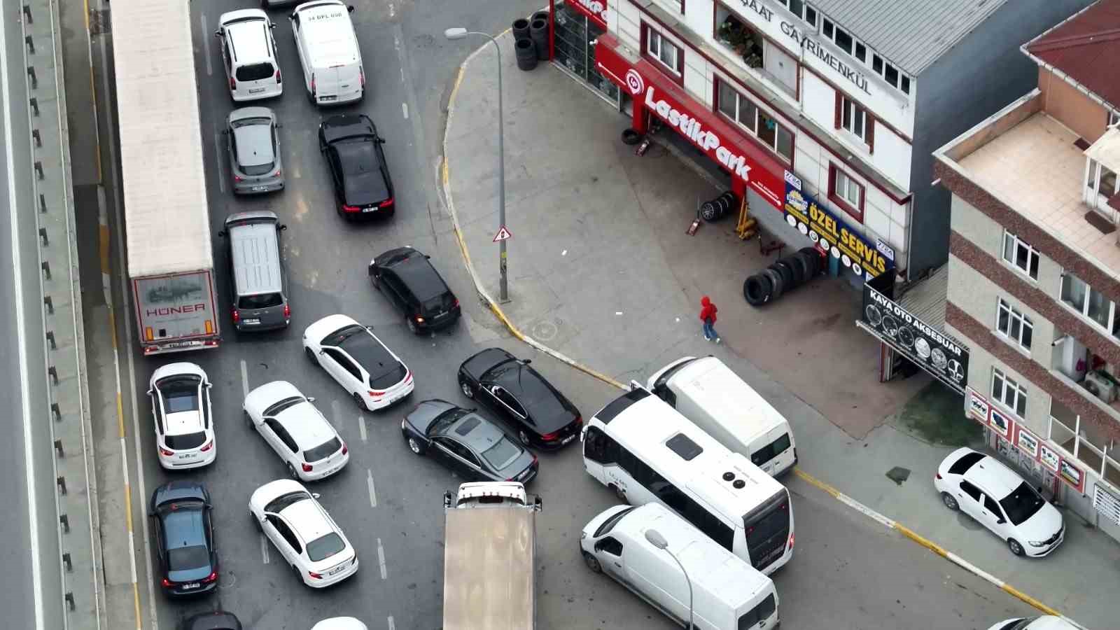 yolu birakip kaldirimdan gittiler dron denetiminde ceza yagdi 2 ccwt9UIL