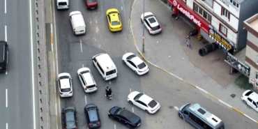 yolu-birakip-kaldirimdan-gittiler-dron-denetiminde-ceza-yagdi-u17cVZZt.jpg
