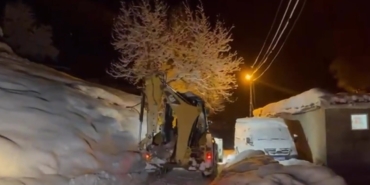 yolu-kapanan-koyde-hasta-kurtarma-operasyonu-ku3BbjF9.jpg