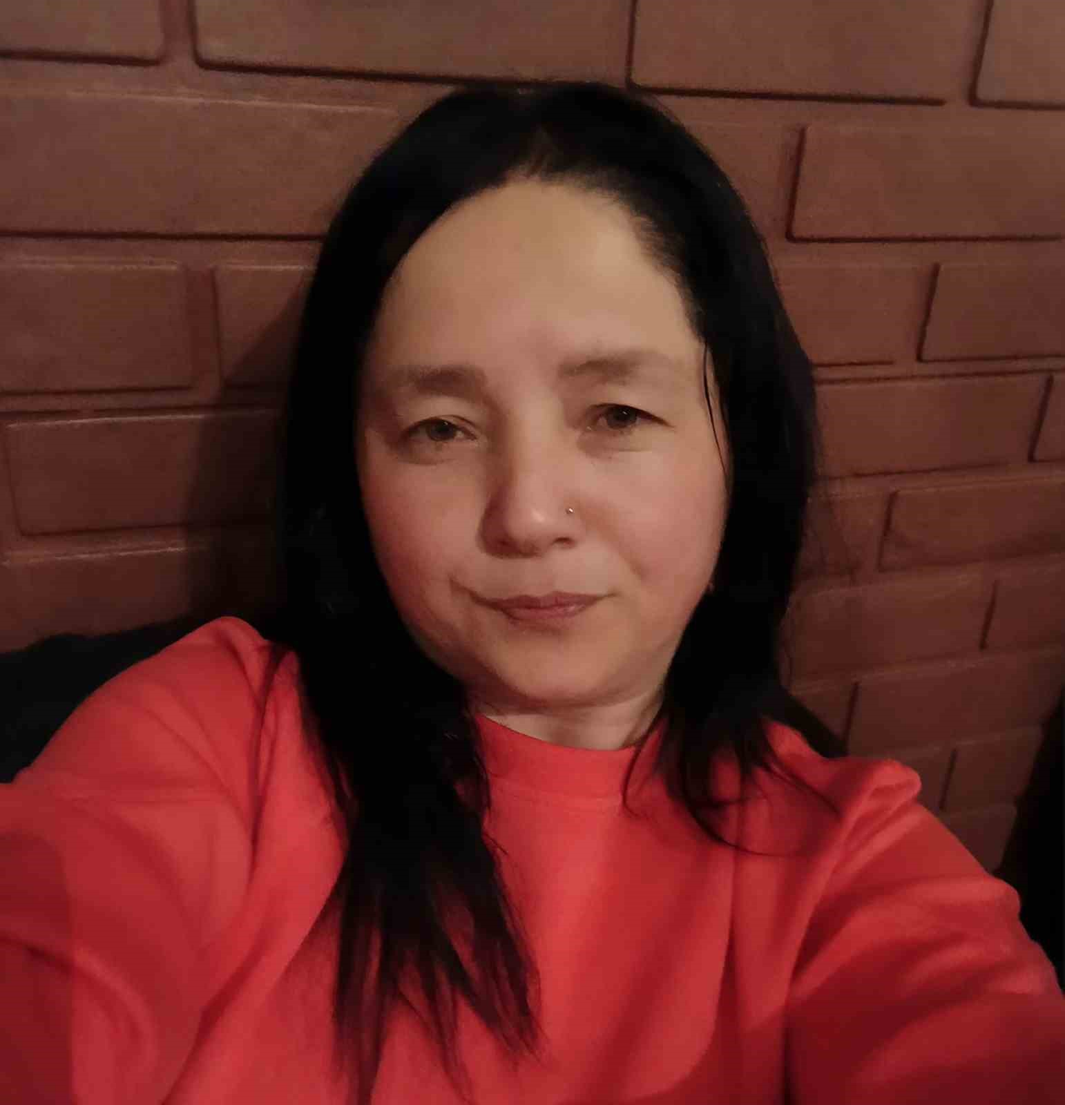 yolun karsisina gecemeye calisan kadin otomobilin carpmasi neticesinde hayatini kaybetti 2 Fvivm3RO