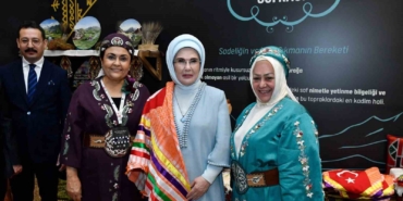yoruk-sofrasi-turk-mutfagi-haftasi-bir-sofrada-miras-programinda-tanitildi-g2yDqO2x.jpg