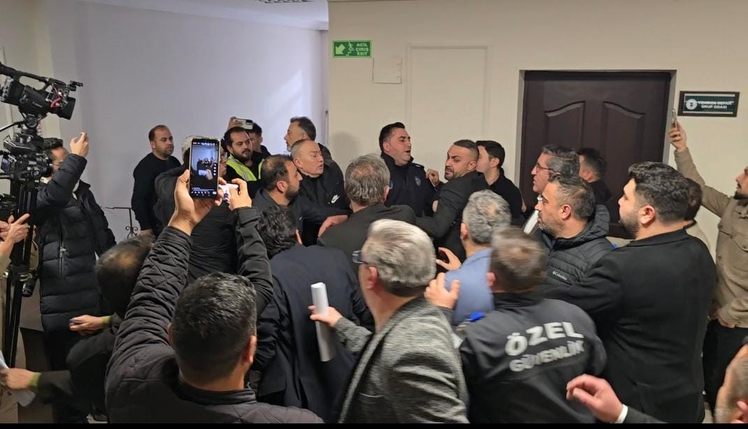 yozgat belediye meclisi toplantisinda gerginlik yasandi 2 hVgfYlQb