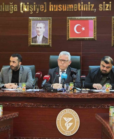 yozgat-belediye-meclisi-toplantisinda-gerginlik-yasandi-aatuAuAv.jpg