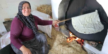yozgatin-vazgecilmez-lezzeti-yufka-ekmek-mesaisi-basladi-sT9uYFiz.jpg