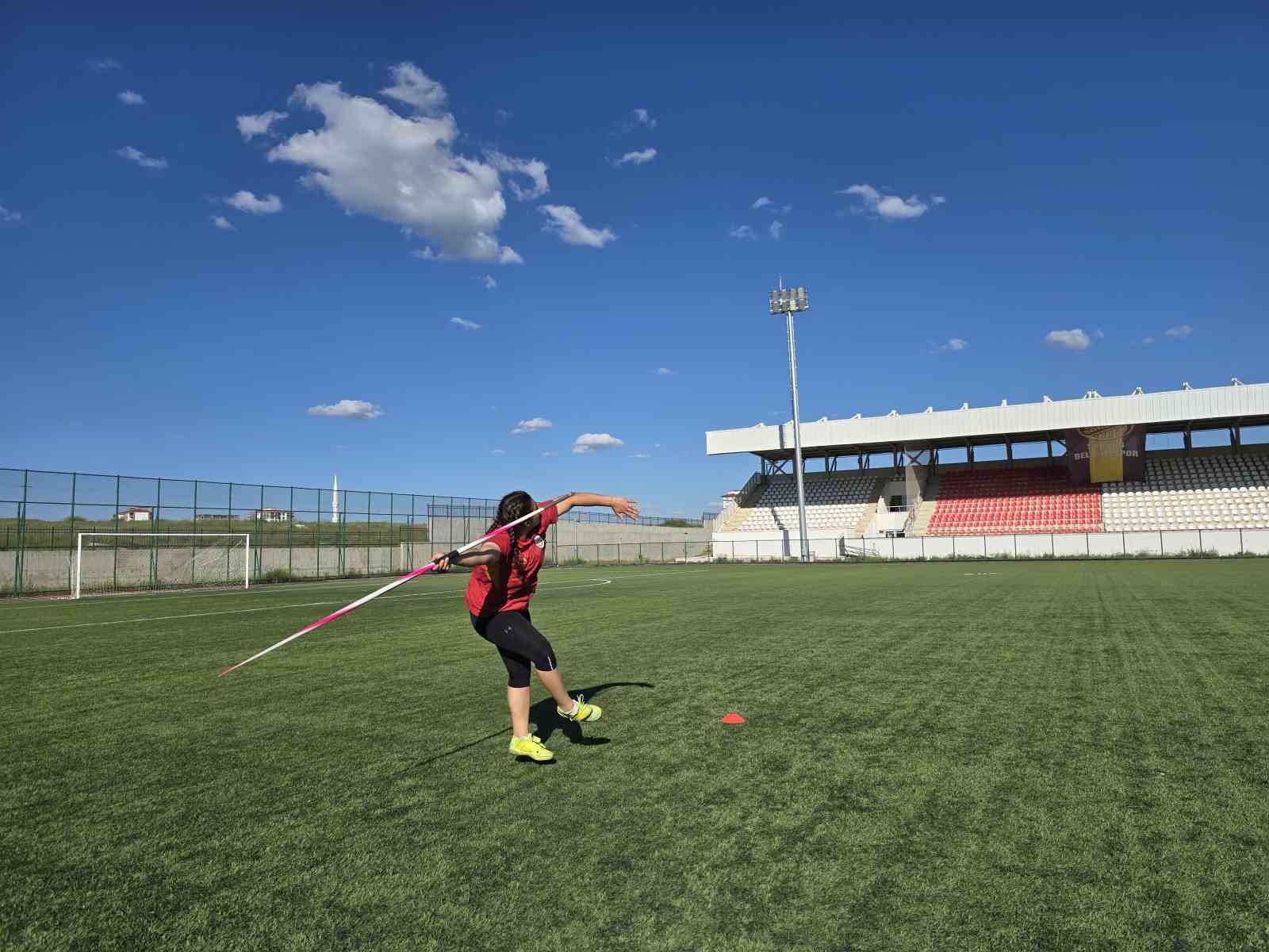yozgatli genc sporcu yaz kis demeden calisti adindan soz ettiren basarilara imza atti 2 V6h591C1