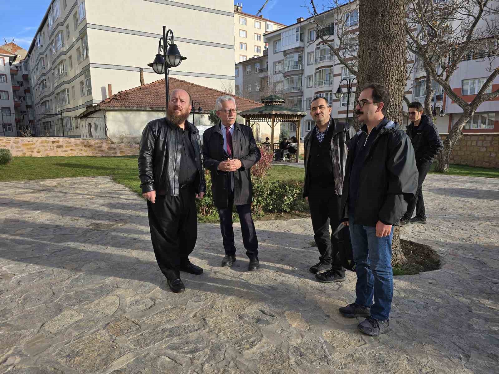 Yozgatlı Hattat Mehmet Fenni Efendi’nin eserleri oluşturulacak müze ile hat severlerle buluşturulacak 5 yozgatli hattat mehmet fenni efendinin eserleri olusturulacak muze ile hat severlerle bulusturulacak 1 3q8yfwgM