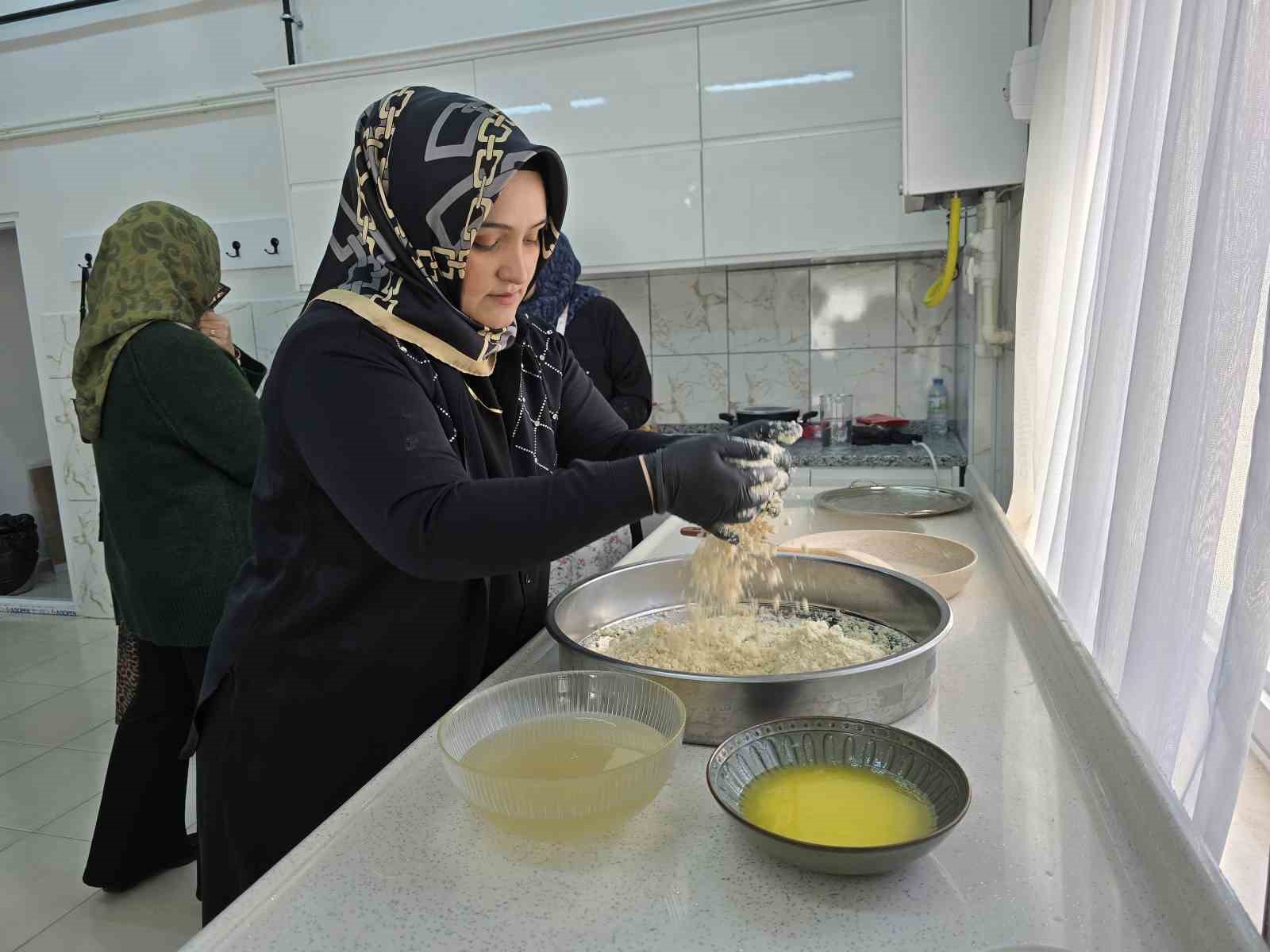 yozgatli kadinlar aldiklari egitimle sofralari donatiyor 6 lywVldTO