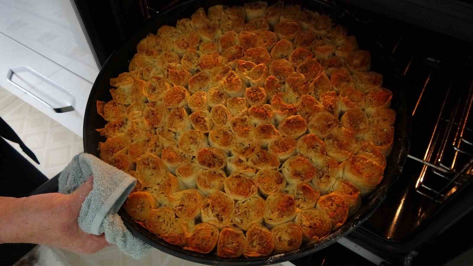 yozgatli kadinlar bir araya geliyor bayram sofralari imece usulu tatlaniyor 5 jMHAJXER