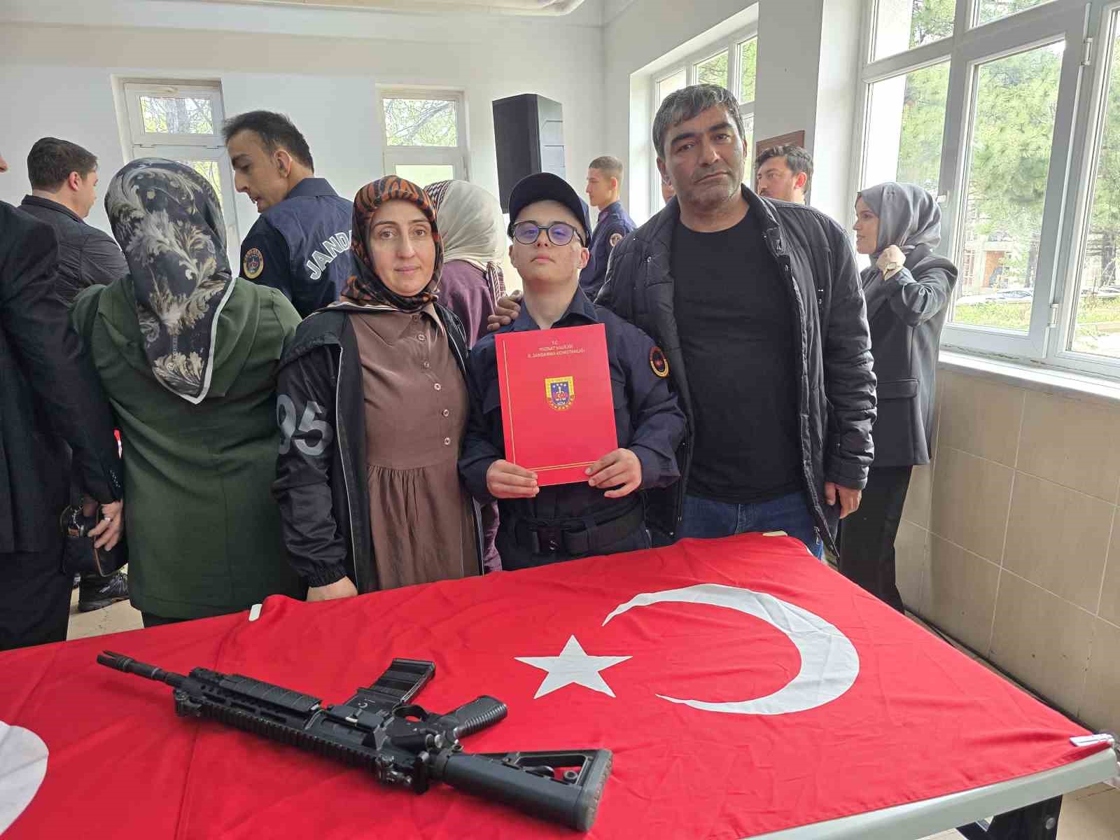 yozgatta 21 ozel genc bir gunlugune asker oldu 1 SWat2YHf