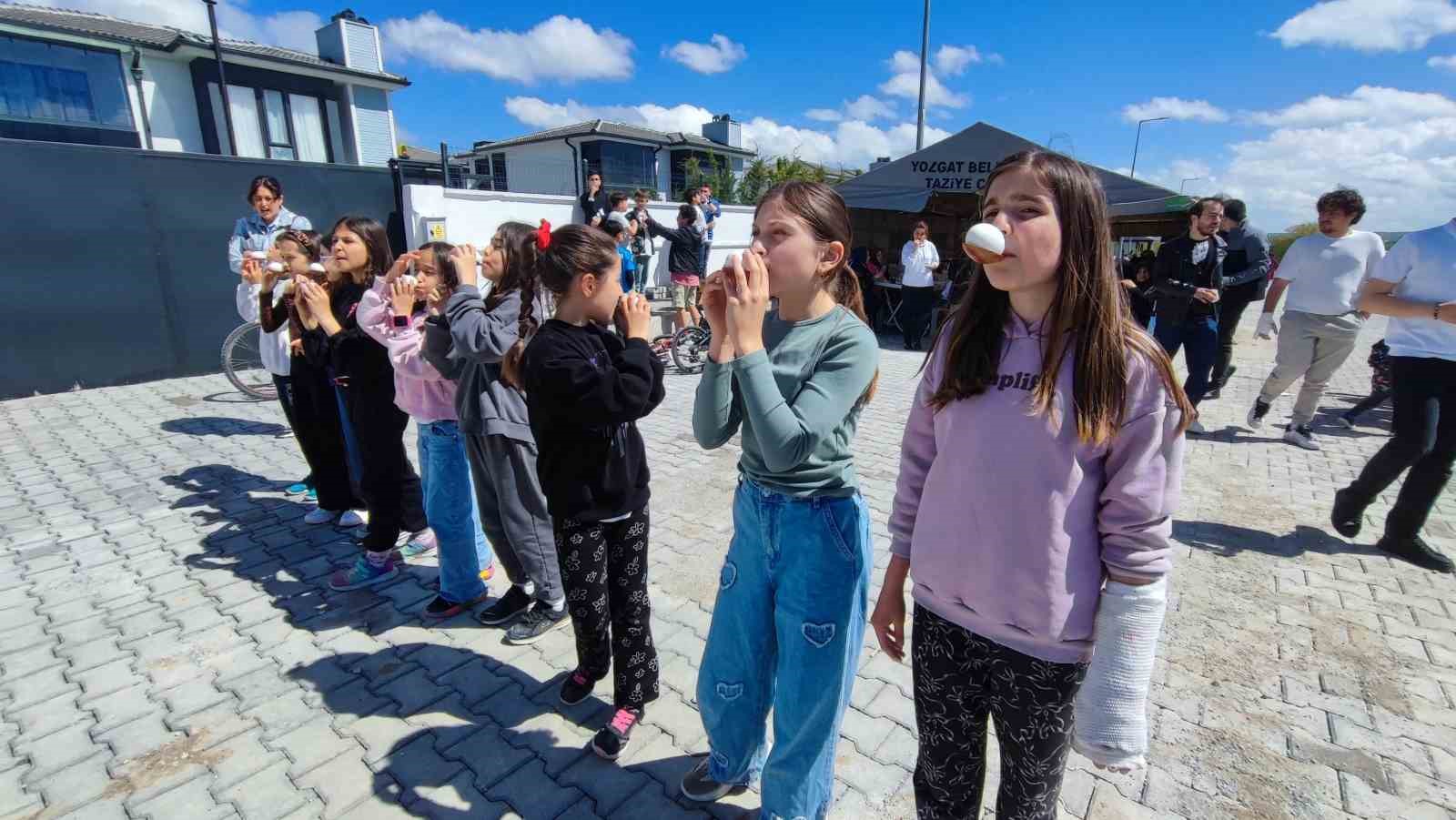 yozgatta bahar senligiyle komsular kaynasti cocuklar geleneksel oyunlarla tanisti 0 7RPyii7t