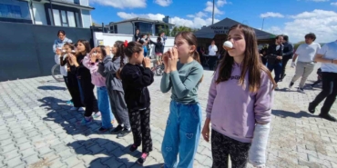 yozgatta-bahar-senligiyle-komsular-kaynasti-cocuklar-geleneksel-oyunlarla-tanisti-ZJszafOl.jpg