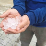yozgatta-dolu-tarim-alanlarini-vurdu-koyluler-afet-bolgesi-ilani-istedi-FA9APEMS.jpg