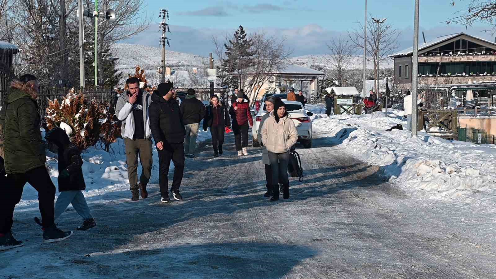 yozgatta kar sonrasi vatandaslar turkiyenin ilk milli parkina akin etti 0