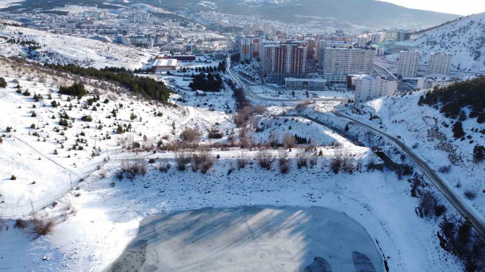 yozgatta kar yagisinin ardindan soguk hava etkili oldu goletler dondu 3 BLf5Er1W
