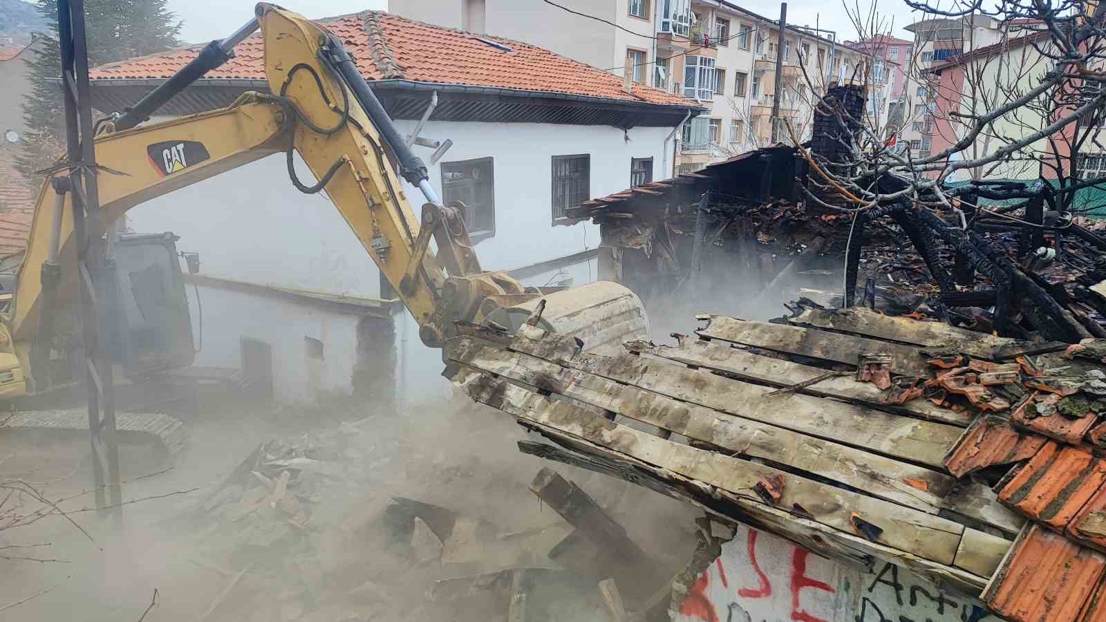 yozgatta metruk binalar yikiliyor kentin cehresi degisiyor 3 7fcHkqcV