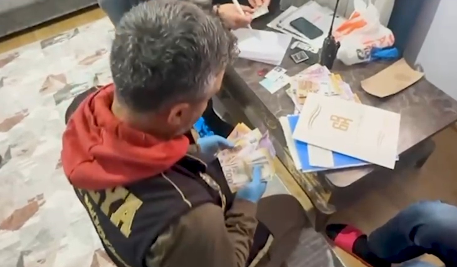 yuksek k r ve banka promosyonu vaadiyle 480 bin lira dolandirdilar 0 4vdtucSW