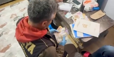 yuksek-k-r-ve-banka-promosyonu-vaadiyle-480-bin-lira-dolandirdilar-zCxW3KjH.jpg