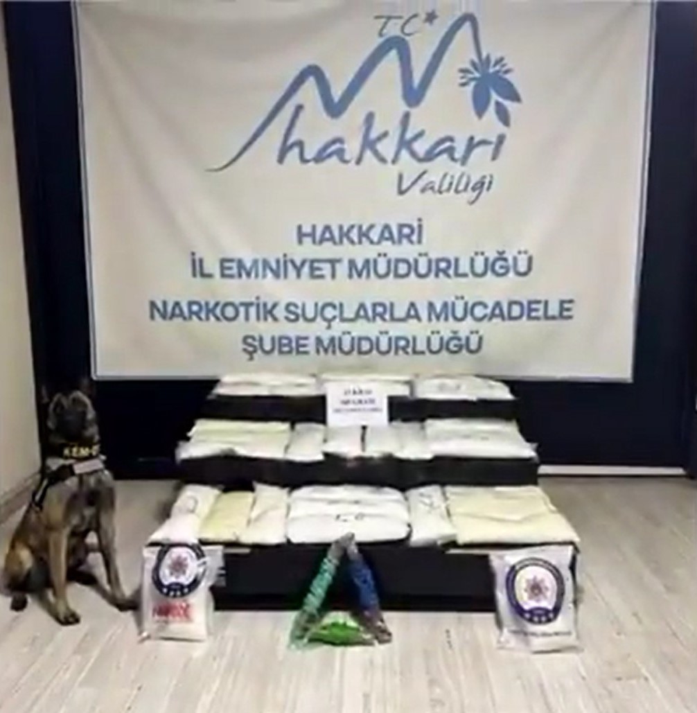 yuksekovada 63 kilo metamfetamin ele gecirildi 0 68WOhI8s