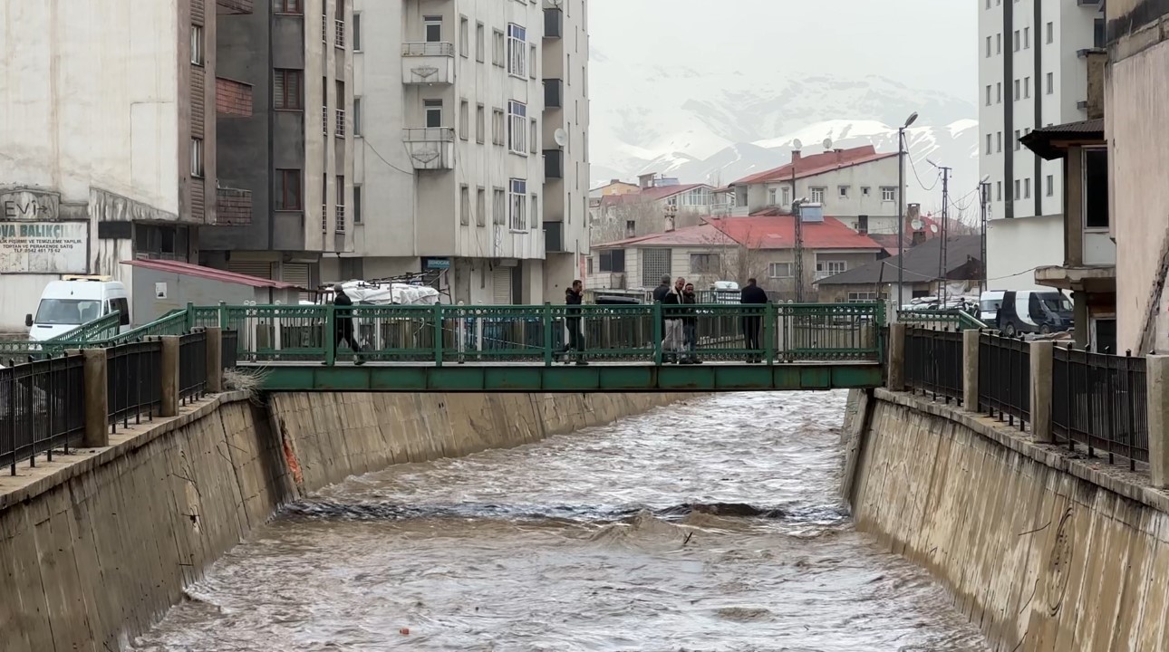 yuksekovada bereket taskini 10 yil sonra gelen gorsel solen 10 Gf6cl1sv