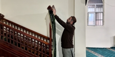 yuksekovada-camiler-ramazan-ayina-hazir-ibadethaneler-gul-kokulariyla-arindirildi-h7Vu2UVw.jpg