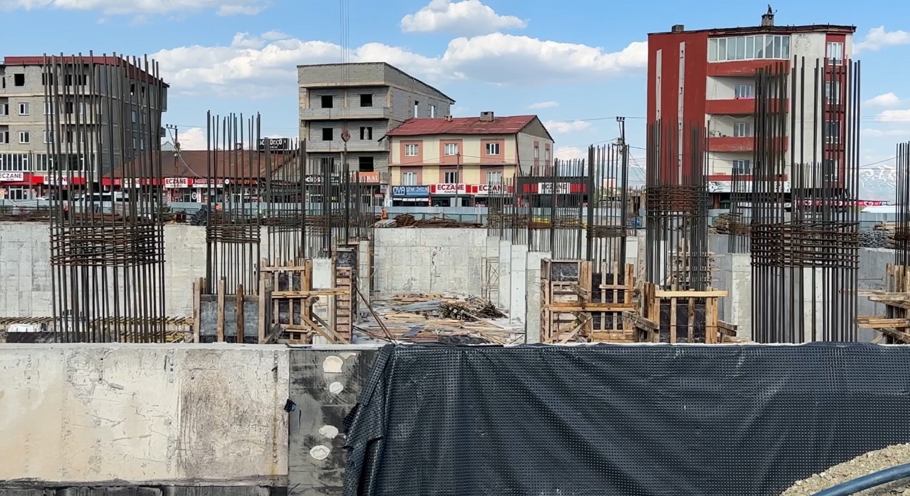 Yüksekova’da dev sağlık yatırımı: Yüksekova Devlet Hastanesi ek binasında çalışmalar hızlandı 9 yuksekovada dev saglik yatirimi yuksekova devlet hastanesi ek binasinda calismalar hizlandi 5 QPatTKcI